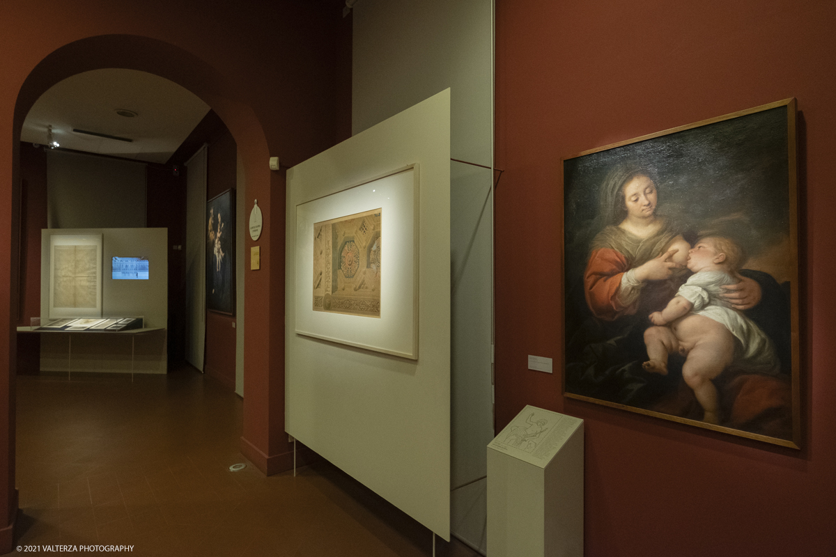 _DSF2224.jpg - 01/10/2029. Torino. L'accademia Albertina e Torino tra eccletismo e Liberty. Disegnare la cittÃ  non Ã¨ una semplice mostra ma un viaggio nella storia dellâ€™arte e dellâ€™architettura torinese che  vuole ritrovare nel passato le sinergie e le ispirazioni utili al nostro .futuro. Nella foto parte iniziale dell'allestimento della mostra