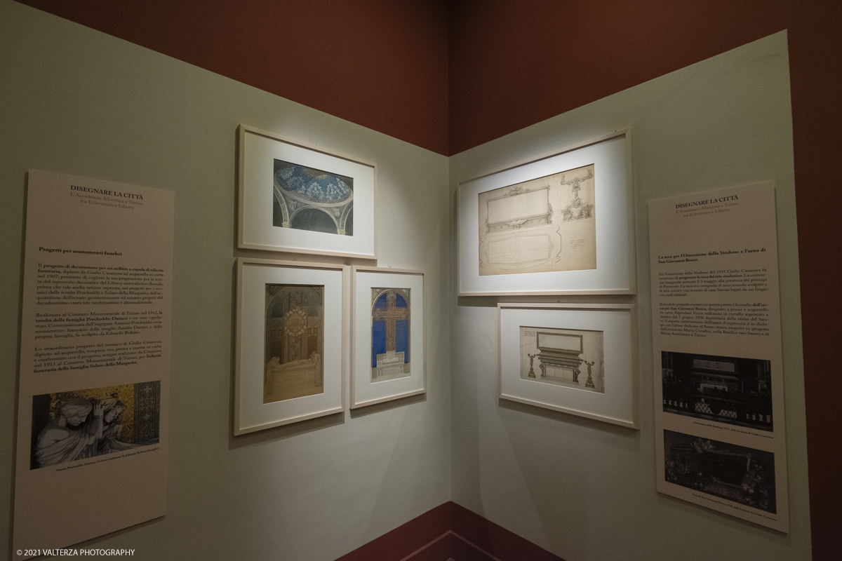 _DSF2255.jpg - 01/10/2029. Torino. L'accademia Albertina e Torino tra eccletismo e Liberty. Disegnare la cittÃ  non Ã¨ una semplice mostra ma un viaggio nella storia dellâ€™arte e dellâ€™architettura torinese che  vuole ritrovare nel passato le sinergie e le ispirazioni utili al nostro .futuro. Nella foto opere di Giulio Casanova