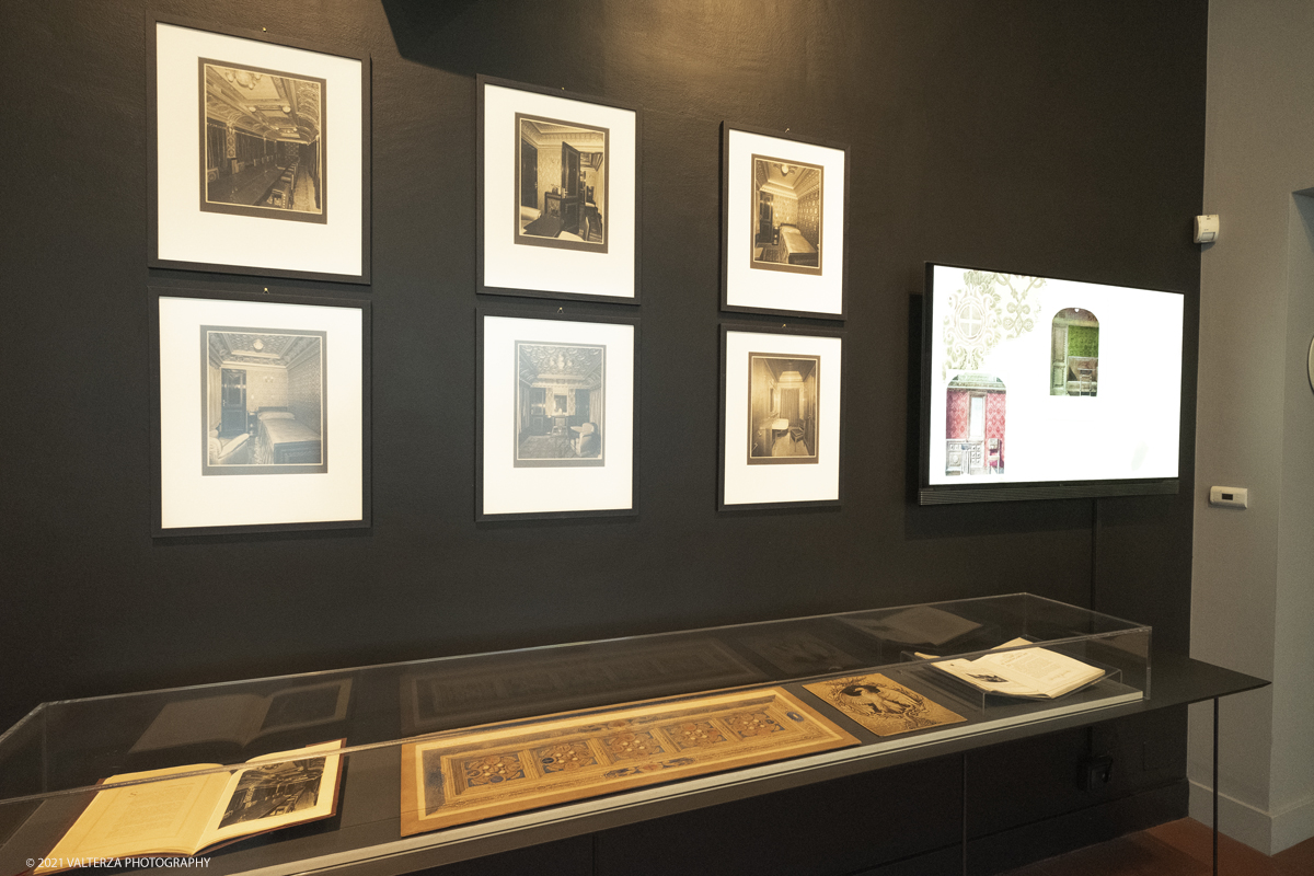 _DSF2385.jpg - 01/10/2029. Torino. L'accademia Albertina e Torino tra eccletismo e Liberty. Disegnare la cittÃ  non Ã¨ una semplice mostra ma un viaggio nella storia dellâ€™arte e dellâ€™architettura torinese che  vuole ritrovare nel passato le sinergie e le ispirazioni utili al nostro .futuro. Nella foto documentazione afferente al nuovo treno reale, 1929