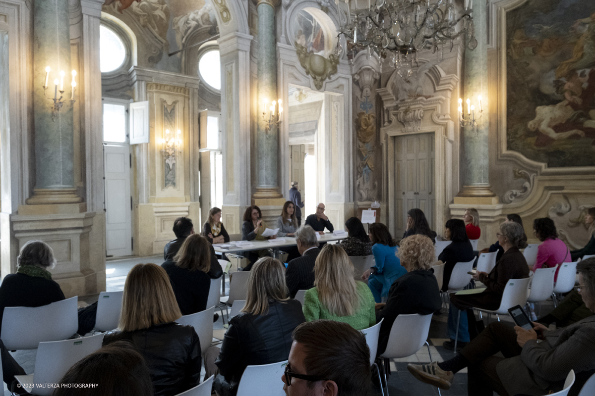 _DSF0758.jpg - 19/04/2023. Torino. DIVAS â€“ Dog Portraits Ã¨ una mostra di arte contemporanea che prende vita dal progetto fotografico â€œCave Canemâ€� con lâ€™intento di svelare, attraverso le immagini, la connessione fra il proprietario e il suo amico a quattro zampe, nel contesto della loro abitazione. Nella foto un momento della conferenza stampa di presentazione della mostra relatori, Carla Testore curatrice della mostra, Elena De Filippis, Direttrice Regionale Musei Piemonte, Chiara Teolato Direttrice Villa della Regina, Francesco Pergolesi fotografo autore delle opere in mostra.