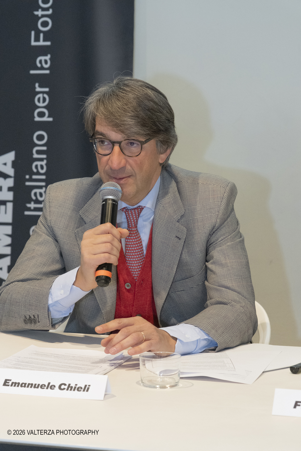 DSCF0783.jpg - 11/02/2026. Torino. CAMERA | EDWARD WESTON. La materia delle forme. Con una selezione di 171 immagini, molte delle quali vintage, il percorso espositivo â€“ curato da SÃ©rgio Mah â€“ si configura come unâ€™ampia antologia che ripercorre tutte le fasi della produzione di Edward Weston (Illinois, 1886 - California, 1958)  Nella foto Conferenza Stampa, Emanuele Chieli Presidente di Camera