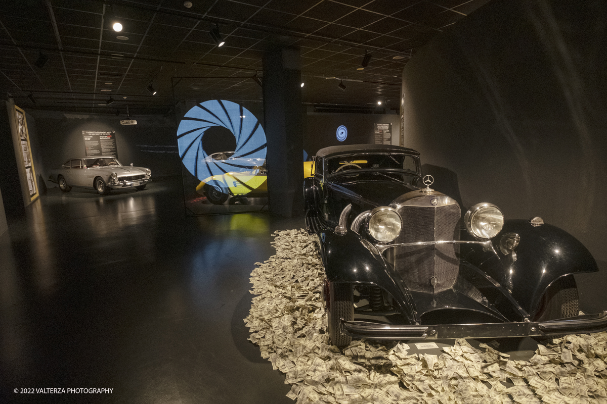 _DSF9342.jpg - 27/06/2022. Torino. Nel mondo del collezionismo di automobili dâ€™epoca, dove il valore delle vetture storiche registra notevoli tassi di crescita i casi di contraffazione sono sempre piÃ¹ numerosi. Al MAUTO la nuova mostra sul tema. Nella foto l'ngresso alla mostra con l'originale di una Mercedes Benz 540 K