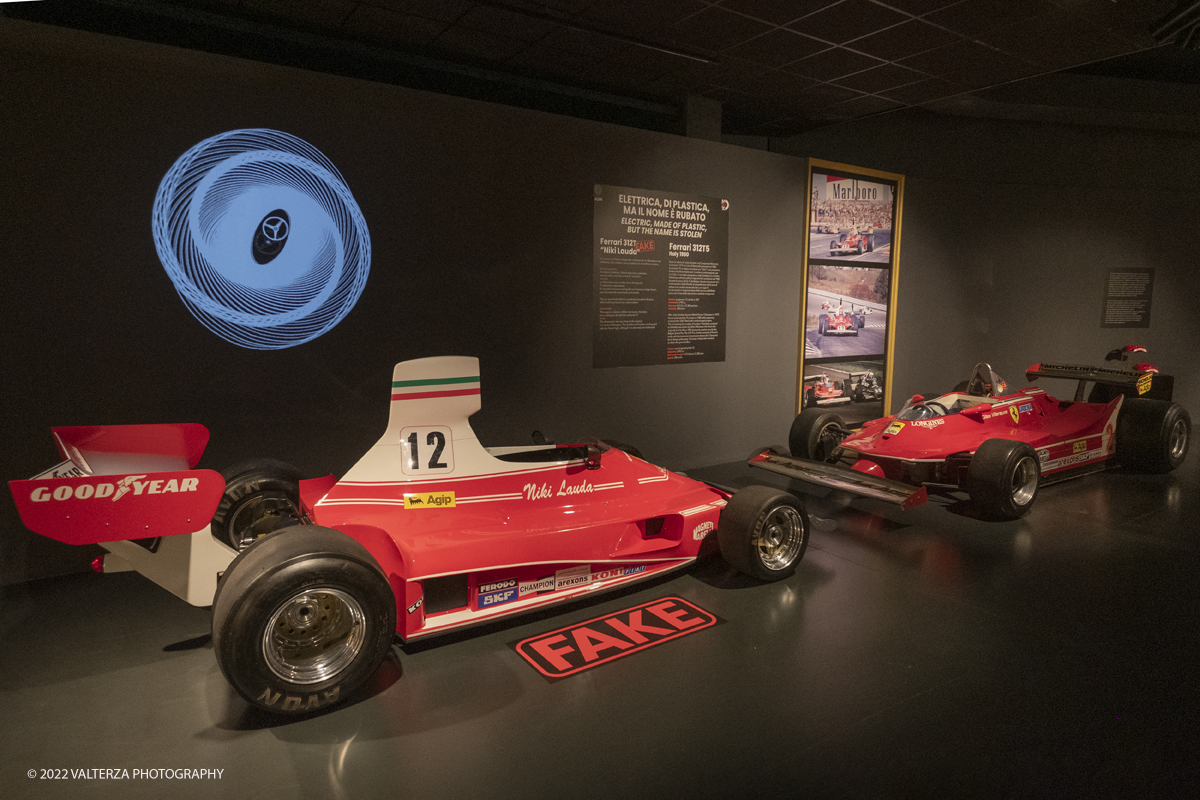 _DSF9364.jpg - 27/06/2022. Torino. Nel mondo del collezionismo di automobili dâ€™epoca, dove il valore delle vetture storiche registra notevoli tassi di crescita i casi di contraffazione sono sempre piÃ¹ numerosi. Al MAUTO la nuova mostra sul tema. Nella foto una Ferrari 312 T5 originale viene esposta a confronto con il fake replica Ferrari 312T "Niki Lauda"