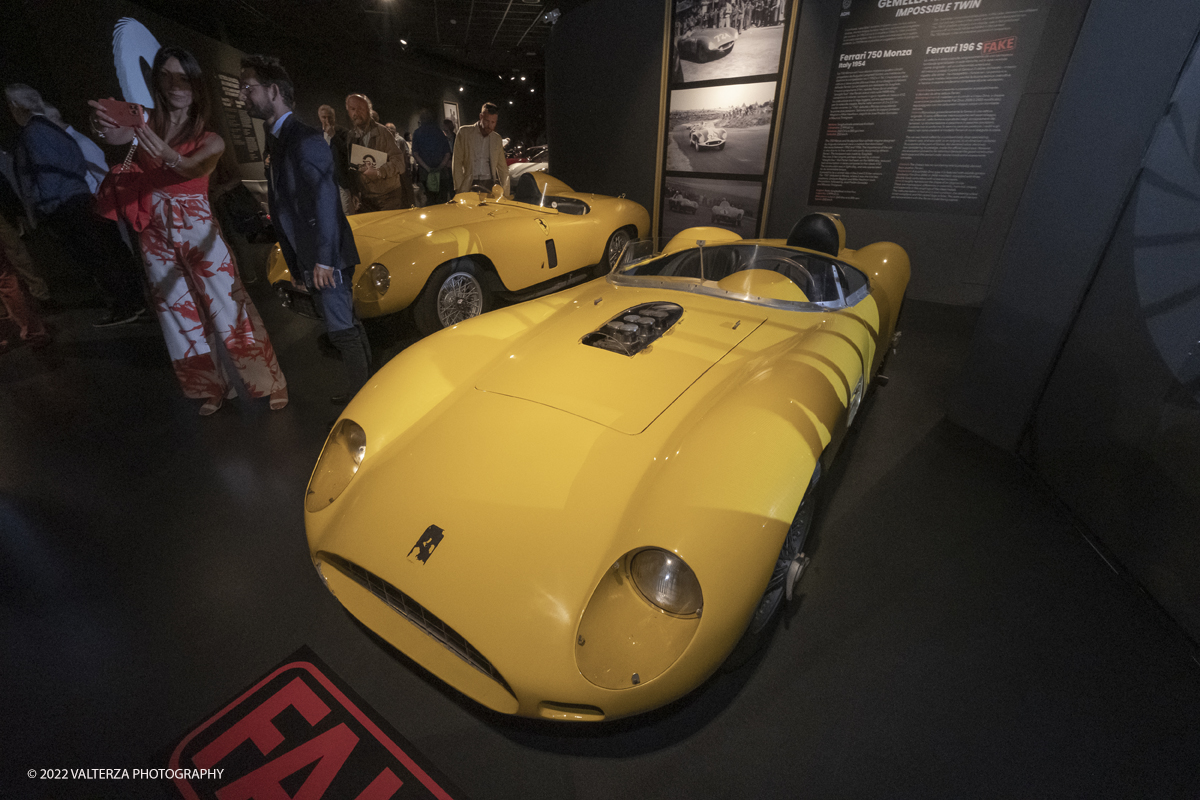 _DSF9473.jpg - 27/06/2022. Torino. Nel mondo del collezionismo di automobili dâ€™epoca, dove il valore delle vetture storiche registra notevoli tassi di crescita i casi di contraffazione sono sempre piÃ¹ numerosi. Al MAUTO la nuova mostra sul tema. Nella foto in visita alla mostra