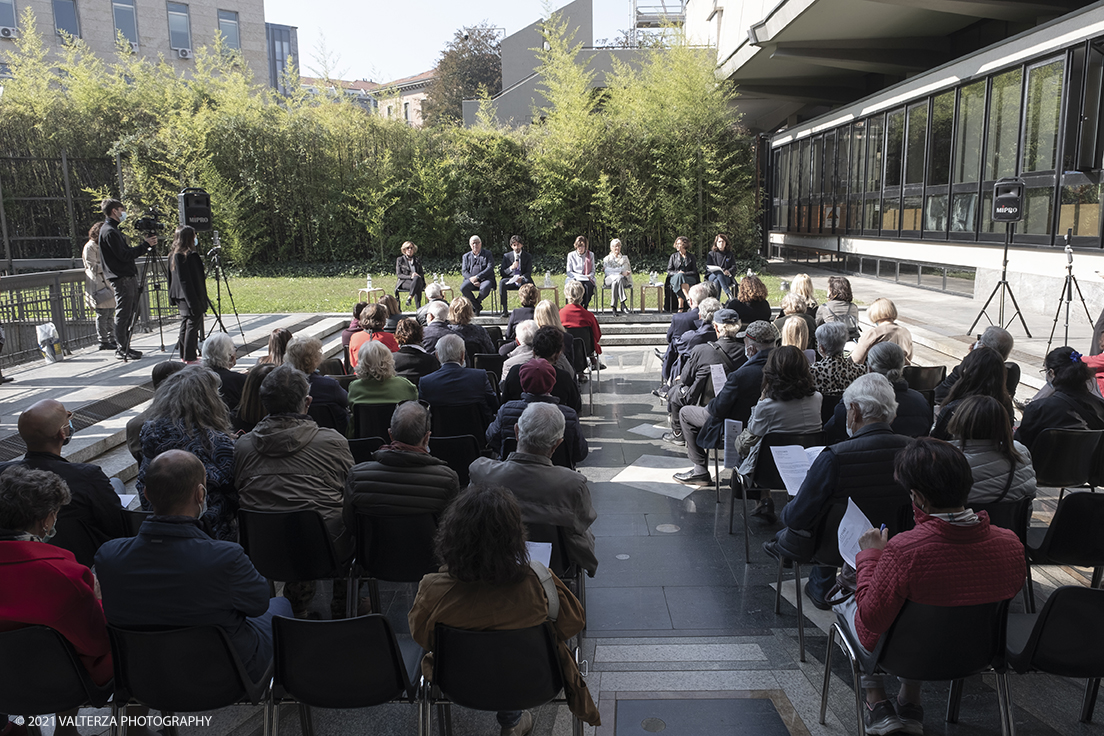 _DSF3164.jpg - 12/10/2021. Torino. Il percorso espositivo, della mostra alla GAM, presenta oltre 60 capolavori dellâ€™artista livornese , si articola in nove sezioni e copre un ampio arco cronologico che dal 1854 giunge al 1894, dalla sperimentazione macchiaiola e da opere capitali degli anni Sessanta e Settanta fino alle tele dellâ€™etÃ  matura, che ne rivelano lo sguardo acuto e innovatore, capace di aperture sullâ€™imminente â€™900. Opera Garibaldi a Palermo. Un momento della conferenza stampa