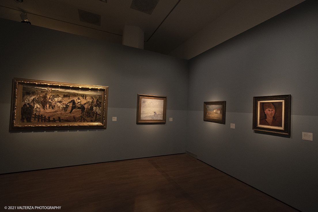 _DSF3217.jpg - 12/10/2021. Torino. Il percorso espositivo, della mostra alla GAM, presenta oltre 60 capolavori dellâ€™artista livornese , si articola in nove sezioni e copre un ampio arco cronologico che dal 1854 giunge al 1894, dalla sperimentazione macchiaiola e da opere capitali degli anni Sessanta e Settanta fino alle tele dellâ€™etÃ  matura, che ne rivelano lo sguardo acuto e innovatore, capace di aperture sullâ€™imminente â€™900.