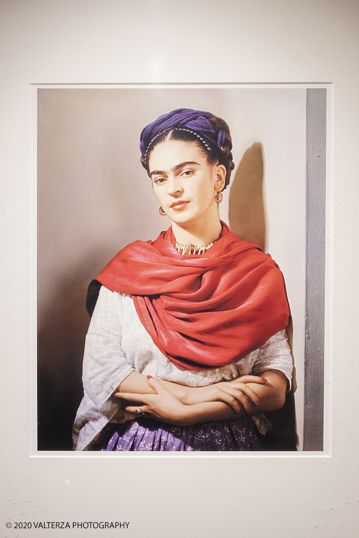 _DSF2640.jpg - 31/01/2020. Torino. " Frida Kahlo through the lens of Nickolas Murray" .Un viaggio emozionale nella vita dell'icona mondiale Frida Kahlo. Un percorso per conoscere la donna, viverla e comprendere la sua essenza, fatta di forza, coraggio, talento e un immenso amore. Una mostra evento per la prima volta in Europa. Nella foto Frida Kahlo; New York; 1939