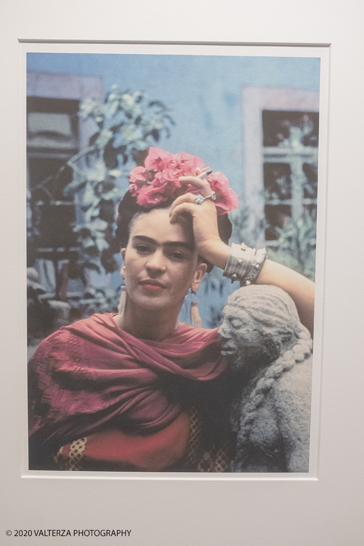 _DSF2672.jpg - 31/01/2020. Torino. " Frida Kahlo through the lens of Nickolas Murray" .Un viaggio emozionale nella vita dell'icona mondiale Frida Kahlo. Un percorso per conoscere la donna, viverla e comprendere la sua essenza, fatta di forza, coraggio, talento e un immenso amore. Una mostra evento per la prima volta in Europa. Nella foto Frida a Coyoacan; 1940