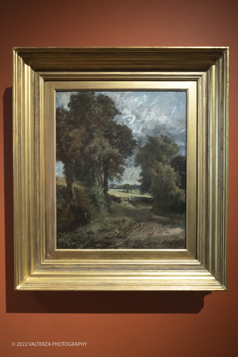 _DSF3934.jpg - 24/10/2022 .Torino. Per la prima volta in Italia una mostra dedicata al celebre artista John Constable: oltre cinquanta opere, provenienti dalla Tate UK, ripercorrono cronologicamente la vicenda artistica del pittore, tra i massimi esponenti della pittura romantica inglese. Nella foto John Constable opera Campo di Grano  ?1817