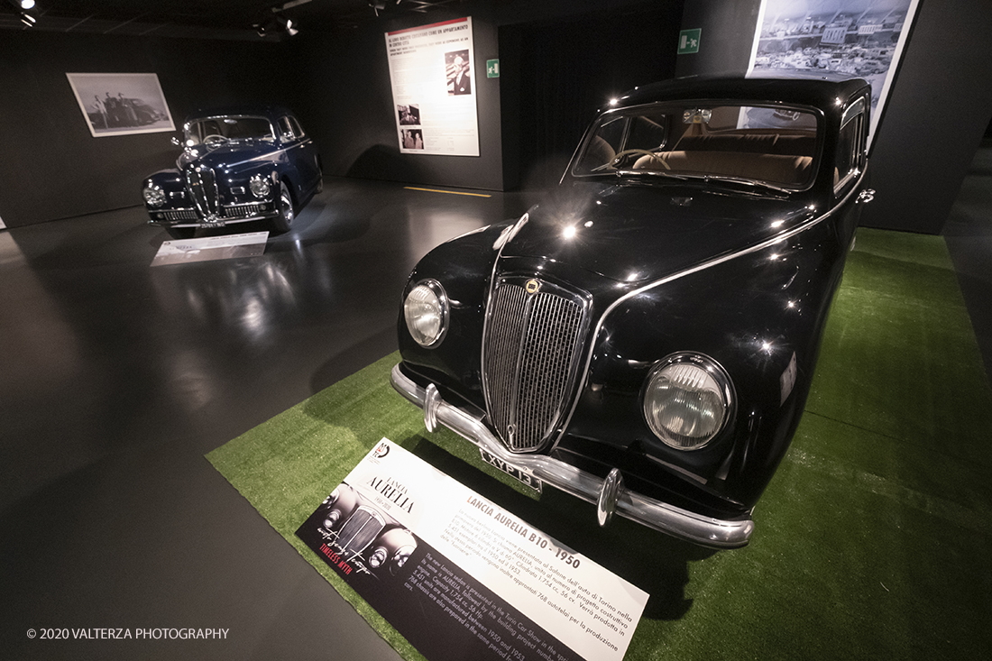 _DSF1315.jpg - 30/01/2020. Torino: Al Mauto una mostra dedicata ai 70 anni del mito torinese Lancia Aurelia.Il Museo Nazionale dellâ€™Automobile di Torino ha inaugurato la mostra "LANCIA AURELIA 1950 â€“ 2020. MITO SENZA TEMPO", uno straordinario percorso espositivo, che racconta, con il contributo di 18 esemplari dâ€™eccezione â€“ di serie e fuoriserie â€“ lâ€™evoluzione del modello presentato per la prima volta al pubblico proprio a Torino nel 1950.â€œ  Nella foto in pp Lancia Aurelia B10 1950