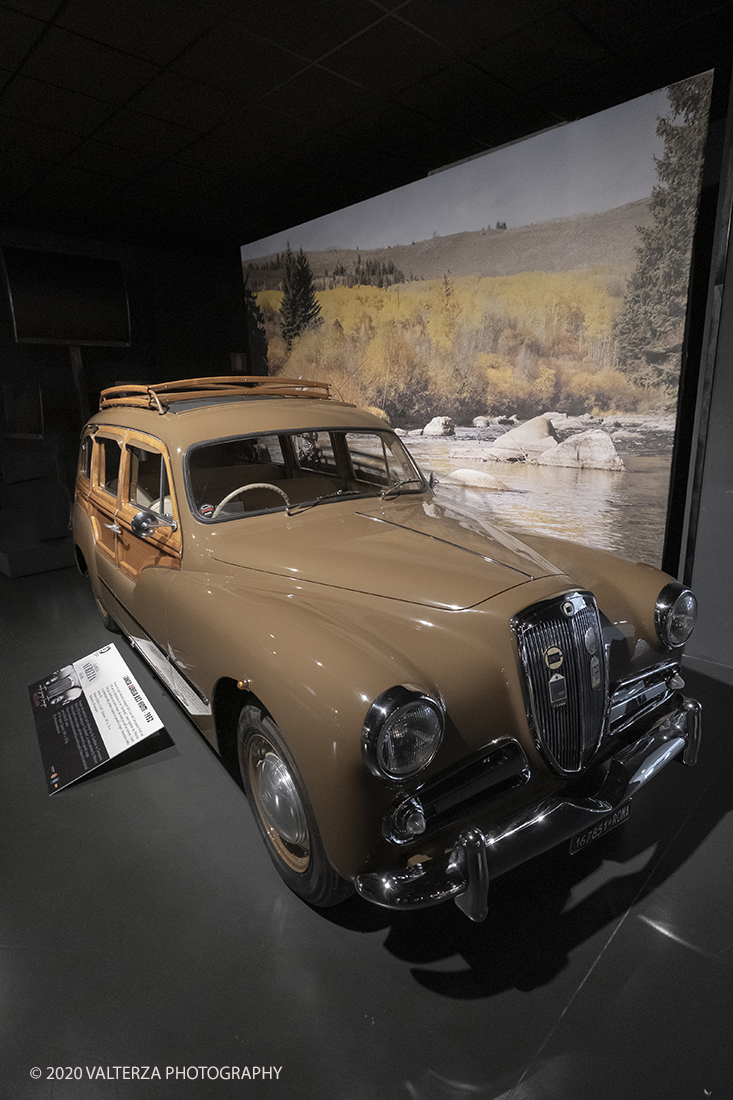 _DSF1466.jpg - 30/01/2020. Torino: Al Mauto una mostra dedicata ai 70 anni del mito torinese Lancia Aurelia.Il Museo Nazionale dellâ€™Automobile di Torino ha inaugurato la mostra "LANCIA AURELIA 1950 â€“ 2020. MITO SENZA TEMPO", uno straordinario percorso espositivo, che racconta, con il contributo di 18 esemplari dâ€™eccezione â€“ di serie e fuoriserie â€“ lâ€™evoluzione del modello presentato per la prima volta al pubblico proprio a Torino nel 1950.â€œ Nella foto Lancia Aurelia B53 Viotti 1952 (Giardinetta)