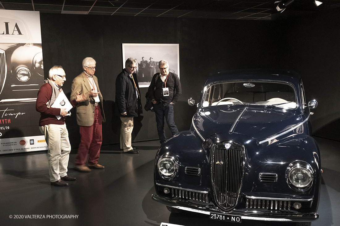 _DSF1820.jpg - 30/01/2020. Torino: Al Mauto una mostra dedicata ai 70 anni del mito torinese Lancia Aurelia.Il Museo Nazionale dellâ€™Automobile di Torino ha inaugurato la mostra "LANCIA AURELIA 1950 â€“ 2020. MITO SENZA TEMPO", uno straordinario percorso espositivo, che racconta, con il contributo di 18 esemplari dâ€™eccezione â€“ di serie e fuoriserie â€“ lâ€™evoluzione del modello presentato per la prima volta al pubblico proprio a Torino nel 1950.â€œ Nella foto un momento della visita