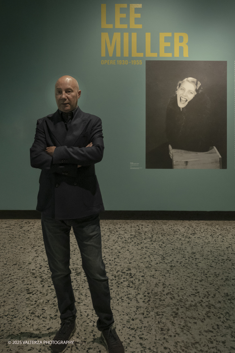 _DSF1998.jpg - 30/09/2025. Torino.  Un viaggio in 160 immagini, tutte provenienti dai Lee Miller Archives, per riscoprire gli infiniti sguardi della straordinaria fotografa americana. Nella foto Walter Guadagnini Direttore di Camera e Curatore della mostra
