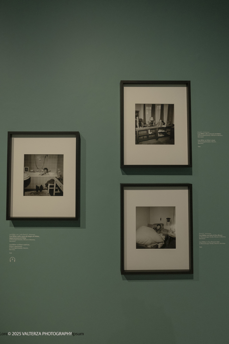 _DSF2013.jpg - 30/09/2025. Torino.  Un viaggio in 160 immagini, tutte provenienti dai Lee Miller Archives, per riscoprire gli infiniti sguardi della straordinaria fotografa americana. Nella foto parte dell'allestimento della mostra