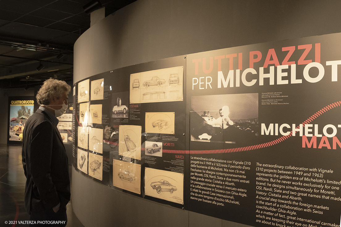 _DSF2685.jpg - 06/10/2021. Torino. Al MAUTO la nuova mostra 1921-2021 Cento anni di un designer senza confini. Nella foto Benedetto Camerana, presidente del MAUTO in visita alla mostra