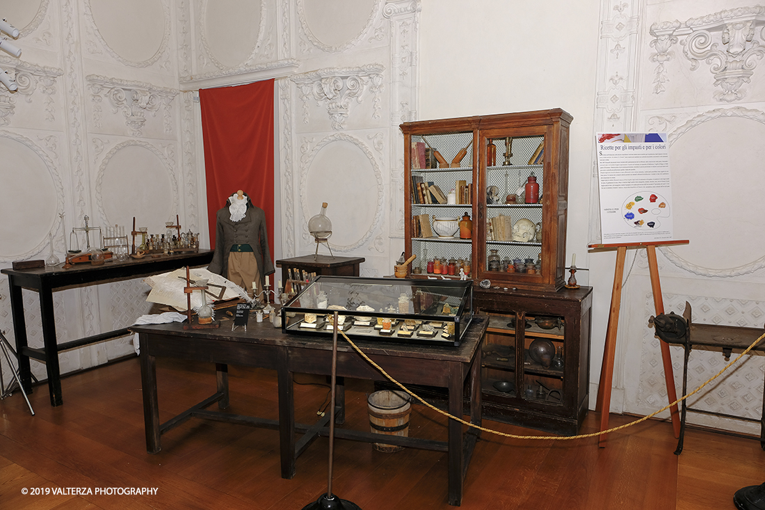 _DSF6473.jpg - 16-02-2019. Vinovo. La mostra dedicata alla Regia Manifattura di Vinovo. Nella foto sala degli stucchi, il laboratorio di Vittorio Amedeo Gioanetti ricostruito nell'ambito della mostra.