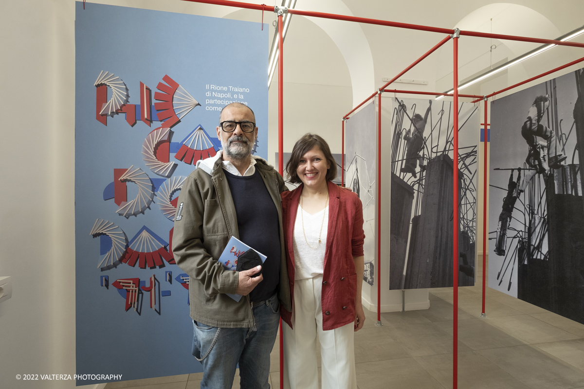_DSF8849.jpg - 04/05/2022. Torino. Al circolo del Design Riccardo Dalisi e la Partecipazione come progetto. Nella foto il curatore della mostra Luca Beatrice e la direttrice del circolo del Design Sara Fortunati