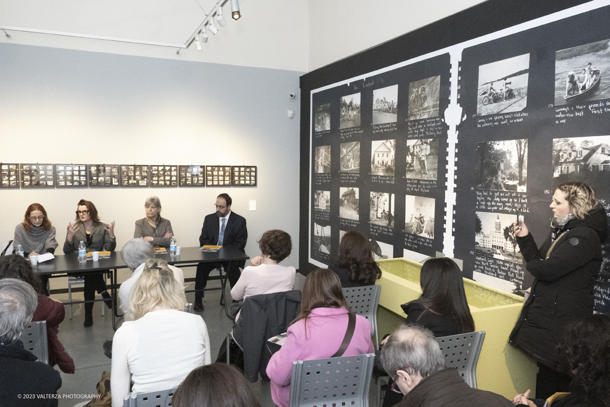 _DSF4838.jpg - 16/030/2023. Torino   Lâ€™esposizione , curata da Anne Morin,  riunisce 156 fotografie, la maggior parte delle quali originali per raccontare la carriera di Ruth Orkin, fotoreporter, fotografa e regista statunitense, tra le piÃ¹ rilevanti del XX secolo,  la cui opera Ã¨ ancora oggi poco nota.Nella foto un momento della conferenza stampa