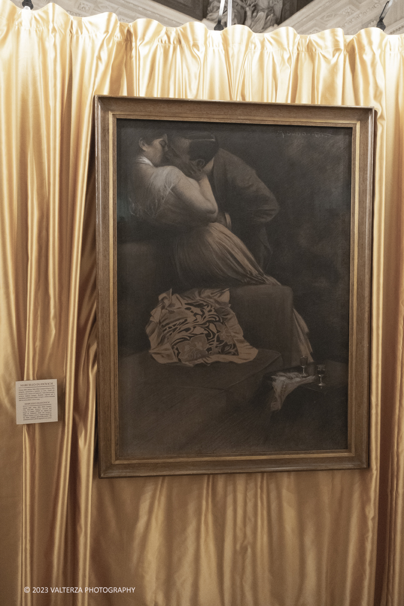 _DSF2233.jpg - 25/10/2023. Torino. Palazzo Madama â€“ Museo Civico dâ€™Arte Antica di Torino presenta, da giovedÃ¬ 26 ottobre 2023 a lunedÃ¬ 10 giugno 2024. Lâ€™esposizione racconta con un centinaio di opere il fondamentale ruolo di Torino per lâ€™affermarsi del Liberty. Si tratta di unâ€™operazione focale per lâ€™ingresso di Torino nel RANN di Bruxelles e la sua candidatura a CittÃ  Patrimonio Mondiale UNESCO per il Liberty.Nella foto Marcello Dudovich, Bitter Campari (Il bacio), 1901
