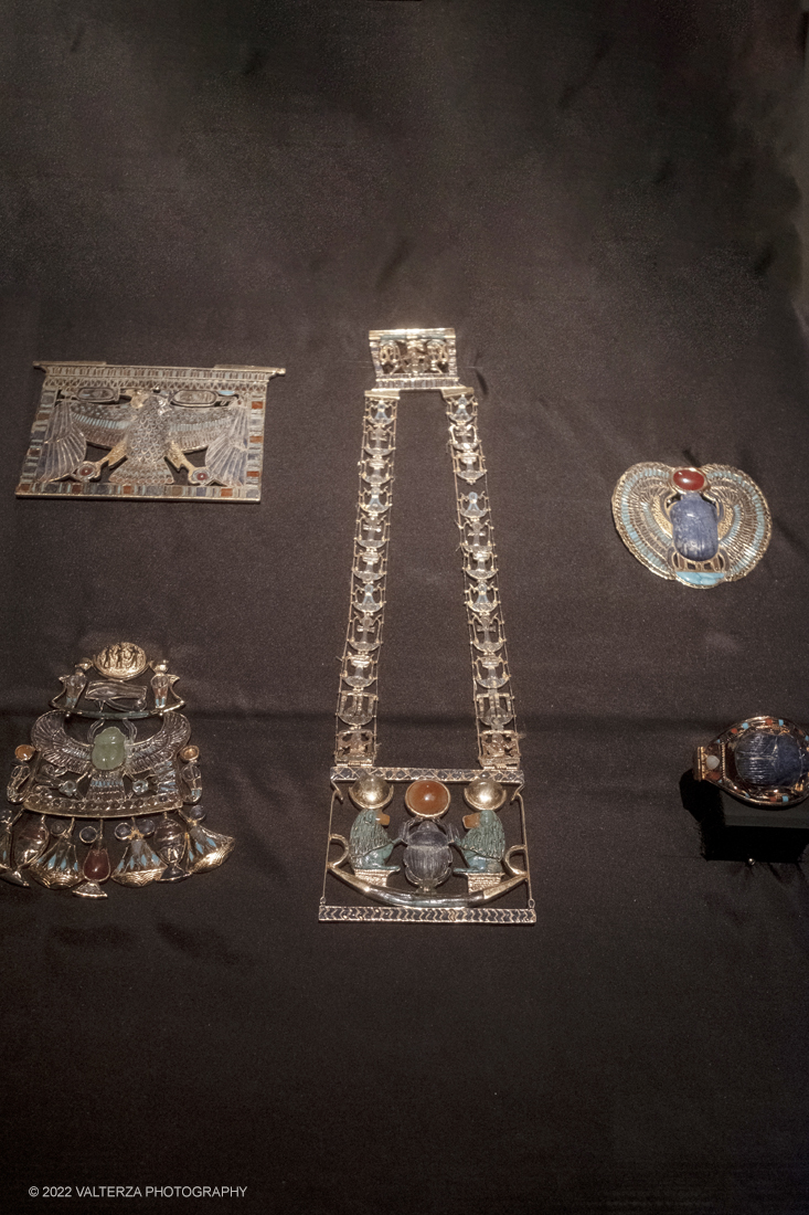 _DSF4259.jpg - 18/02/2022. Torino.Tutankhamon-viaggio verso l'eternitÃ  Ã¨ una mostra realizzata in occasione del centenario della scoperta della tomba, questo grazie alle circa cento riproduzioni dei reperti piÃ¹ importanti portati alla luce dall'archeologo Howard Carter nel 1922. Nella foto