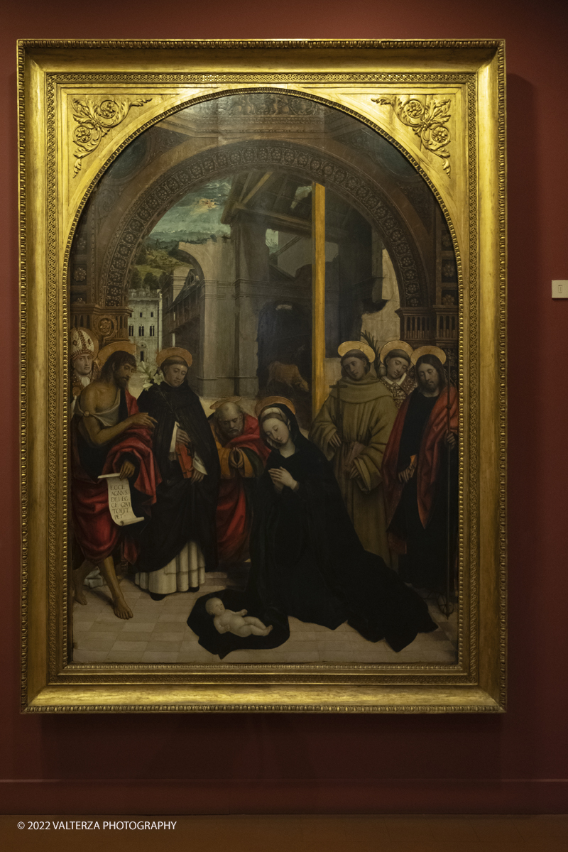 _DSF0165.jpg - 06/07/2022. Torino.  â€œvolti nel Voltoâ€� non Ã¨ solo una mostra,  si pone infatti lâ€™obiettivo di accogliere il pubblico nella dimensione di un laboratorio artistico, Ã¨ stato per questo possibile coinvolgere le migliori allieve e i migliori allievi dellâ€™Accademia nella realizzazione di dipinti on stage durante le visite alla mostra. Nella foto opera di Defendente Ferrari, Adorazione del Bambino