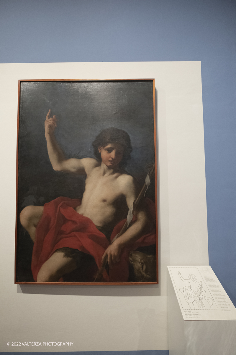 _DSF0286.jpg - 06/07/2022. Torino.  â€œvolti nel Voltoâ€� non Ã¨ solo una mostra,  si pone infatti lâ€™obiettivo di accogliere il pubblico nella dimensione di un laboratorio artistico, Ã¨ stato per questo possibile coinvolgere le migliori allieve e i migliori allievi dellâ€™Accademia nella realizzazione di dipinti on stage durante le visite alla mostra. Nella foto opera di Daniel Seyter, San Giovanni Battista