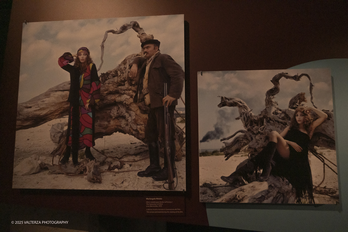 _DSF0504.jpg - 20/09/2025: Torino. Oltre il ’68: icone pop nelle fotografie di Angelo Frontoni. Le immagini in mostra, scattate principalmente per servizi fotografici a uso giornalistico, sfidano il tempo e chiamano in causa il nostro modo di vedere l’altro e di rappresentarci. Nella foto Mariangela Melato