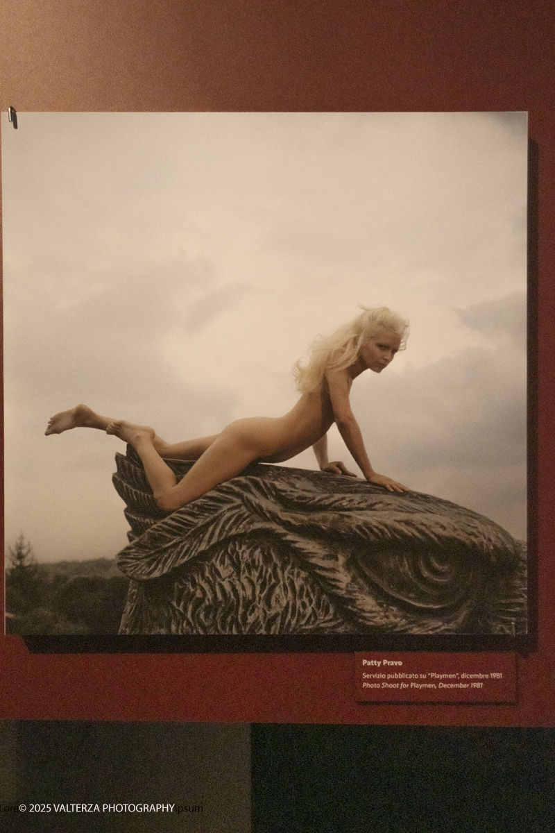 _DSF0525.jpg - 20/09/2025: Torino. Oltre il ’68: icone pop nelle fotografie di Angelo Frontoni. Le immagini in mostra, scattate principalmente per servizi fotografici a uso giornalistico, sfidano il tempo e chiamano in causa il nostro modo di vedere l’altro e di rappresentarci. Nella foto Patty Pravp