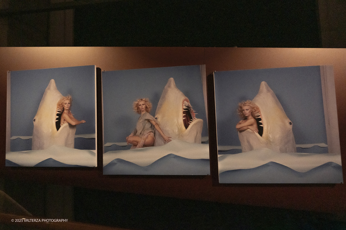 _DSF0546.jpg - 20/09/2025: Torino. Oltre il ’68: icone pop nelle fotografie di Angelo Frontoni. Le immagini in mostra, scattate principalmente per servizi fotografici a uso giornalistico, sfidano il tempo e chiamano in causa il nostro modo di vedere l’altro e di rappresentarci. Nella foto Patty Pravp