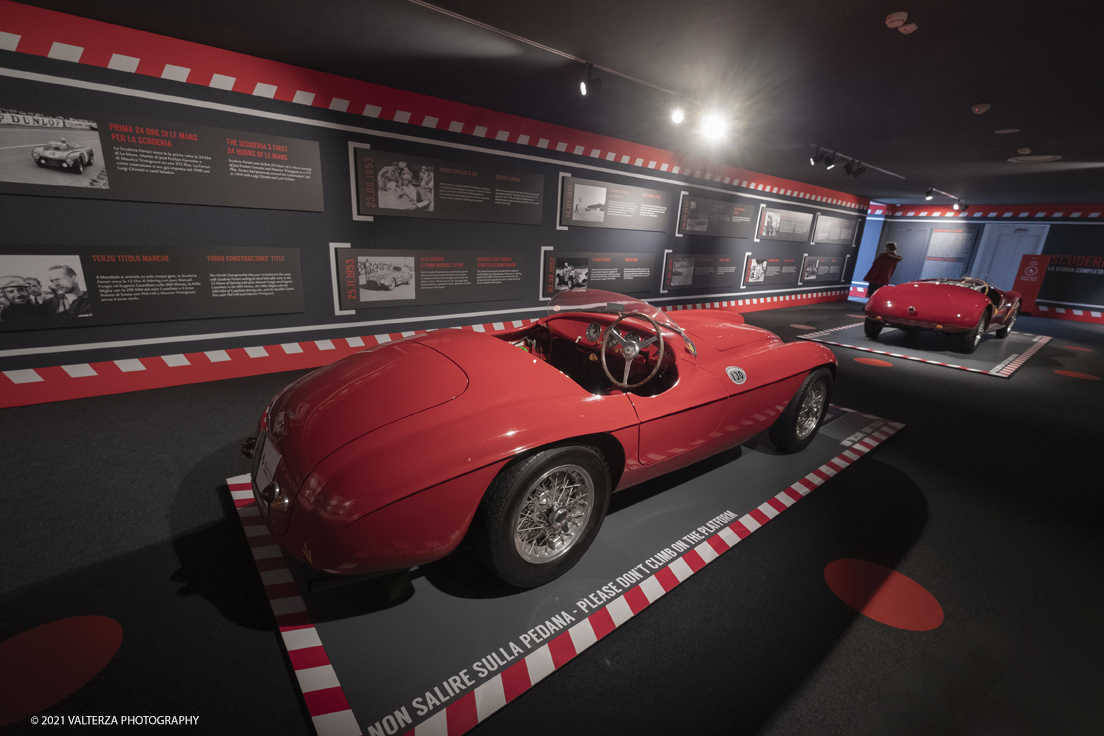 _DSF1447.jpg - 05/01/2022. Maranello. il Museo Ferrari di Maranello con il nuovo settore â€œGT 2021, a memorable yearâ€� che celebra lâ€™anno piÃ¹ vincente della storia di Ferrari nelle competizioni GT. Nella foto parte dell'allestimento della sezione "Scuderia Ferrari la storia completa"