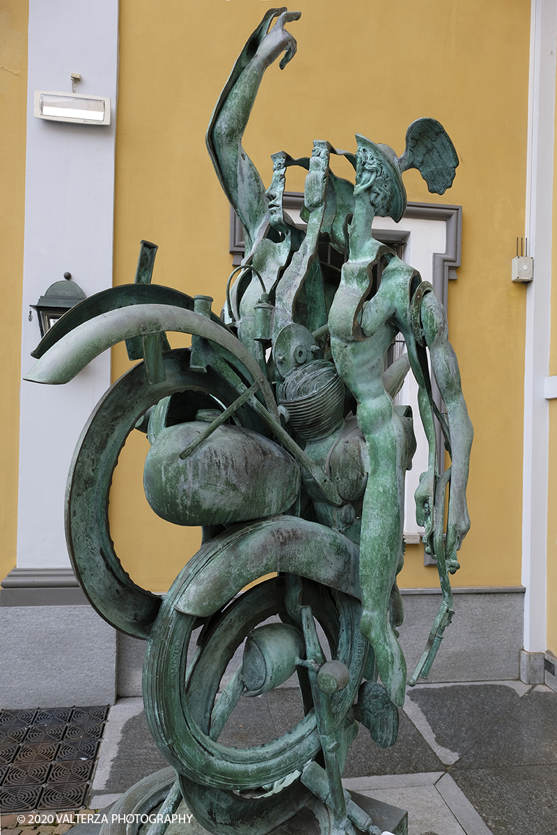 _DSF1347.jpg - 08/07/2020. Torino. Omaggio ai grandi maestri della scultura contemporanea. Museo Accorsi Ometto. Nella foto artista Arman, opera mercurio anni 80.