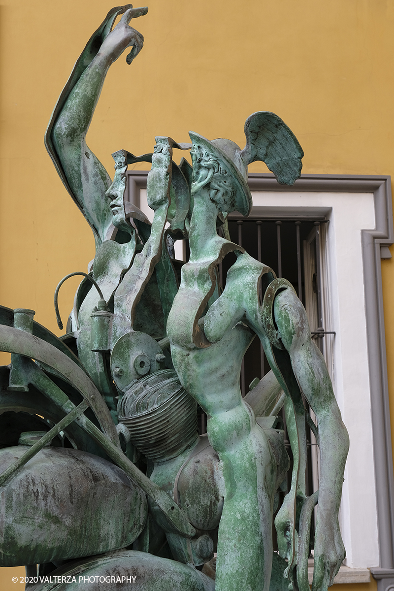 _DSF1349.jpg - 08/07/2020. Torino. Omaggio ai grandi maestri della scultura contemporanea. Museo Accorsi Ometto. Nella foto artista Arman, opera mercurio anni 80.