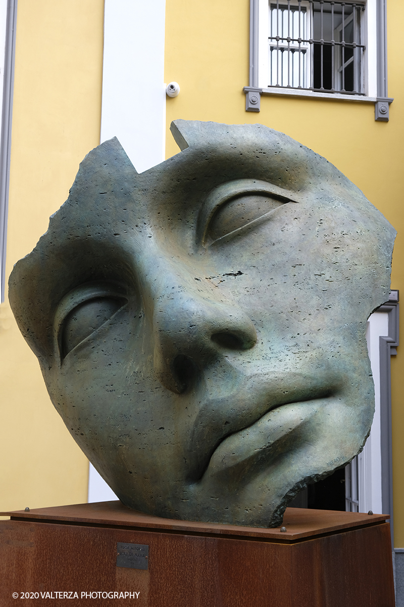 _DSF1372.jpg - 08/07/2020. Torino. Omaggio ai grandi maestri della scultura contemporanea. Museo Accorsi Ometto. Nella foto Artista Igor Mitoraj, opera Luci di Nara Pietrificata, 2014