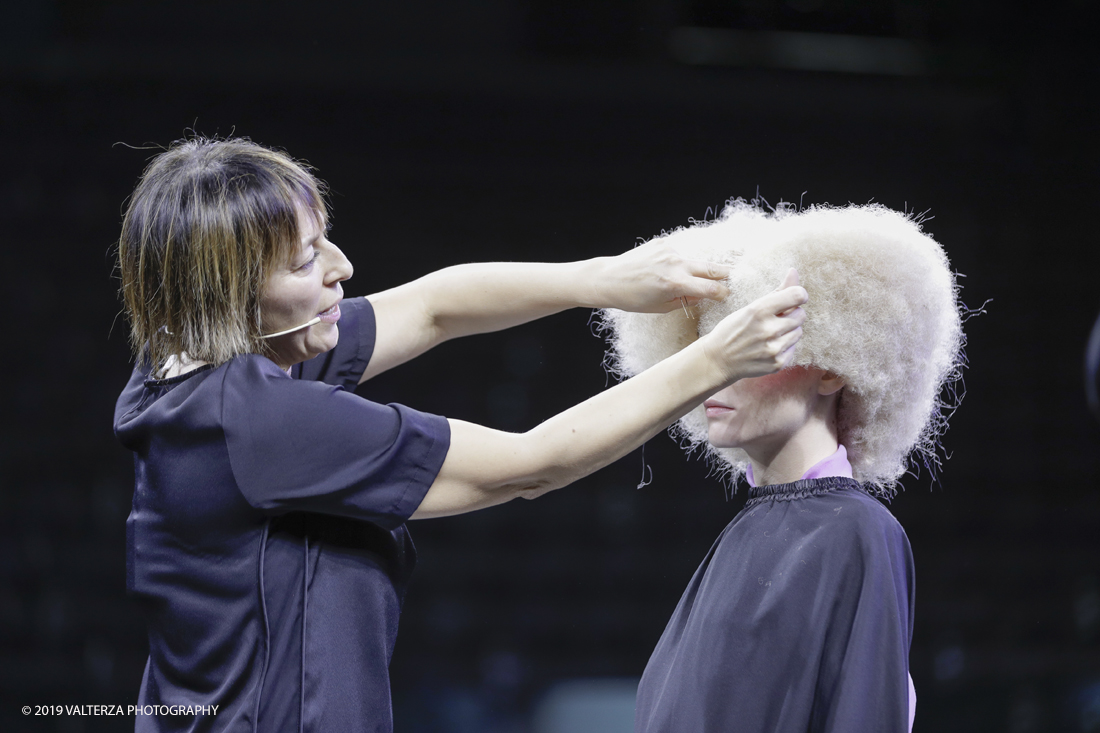 _G3I1209.jpg - 17/11/2019. Torino. Gli On Hair Show nascono dieci anni fa dallâ€™esperienza nel settore di Cosmoprof Worldwide Bologna. Oggi rappresentano l'unico evento italiano interamente dedicato agli hairstylist. Nella foto lo Show di Trevor Sorbie Art Team