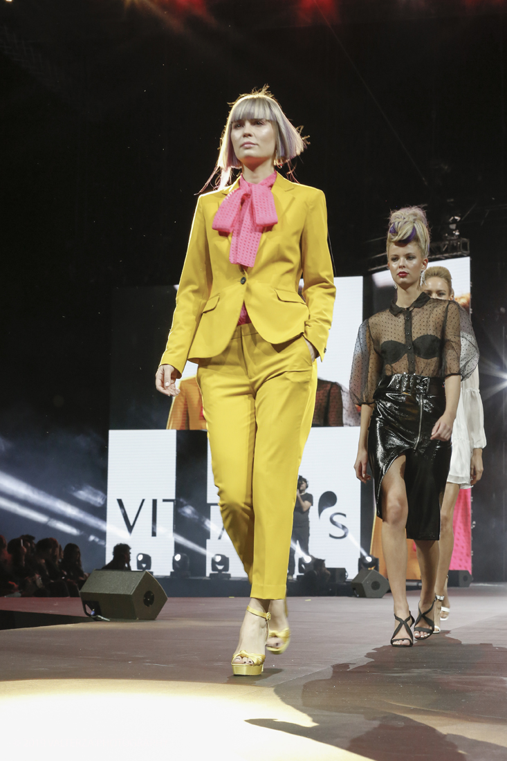 _X9B2863.jpg - 17/11/2019. Torino. Gli On Hair Show nascono dieci anni fa dallâ€™esperienza nel settore di Cosmoprof Worldwide Bologna. Oggi rappresentano l'unico evento italiano interamente dedicato agli hairstylist. Nella foto lo Show di Gandini Team per Vitality's