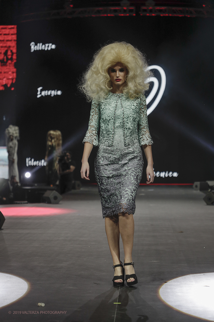 _G3I3751.jpg - 17/11/2019. Torino. Gli On Hair Show nascono dieci anni fa dallâ€™esperienza nel settore di Cosmoprof Worldwide Bologna. Oggi rappresentano l'unico evento italiano interamente dedicato agli hairstylist. Nella foto  lo Show di Mario Firriolo