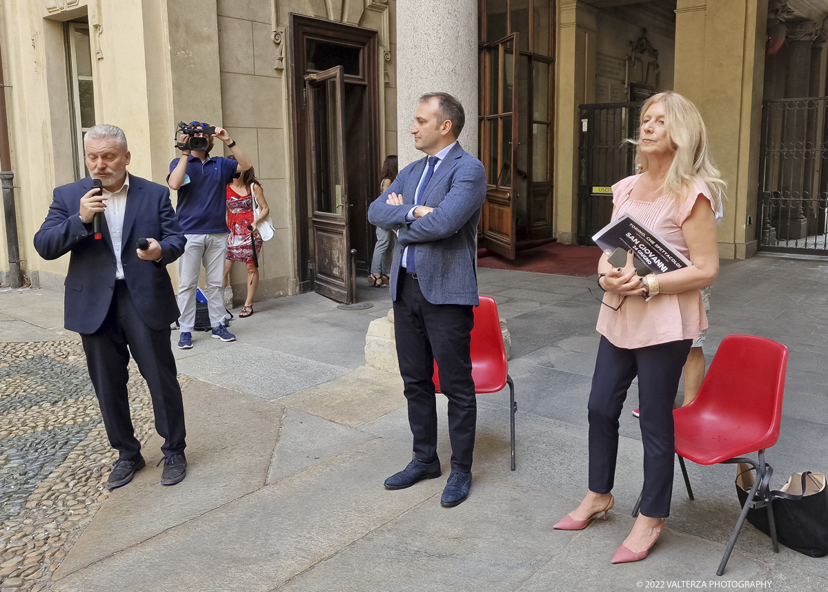 20220615_111552.jpg - 15/06/2022. Torino. Nel cortile d'onore di Palazzo Civico, si Ã¨ svolta la conferenza stampa di presentazione del programma dei festeggiamenti di San Giovanni. Nella foto coordina la conferenza stampa Mauro Gentile Ufficio Stampa comune