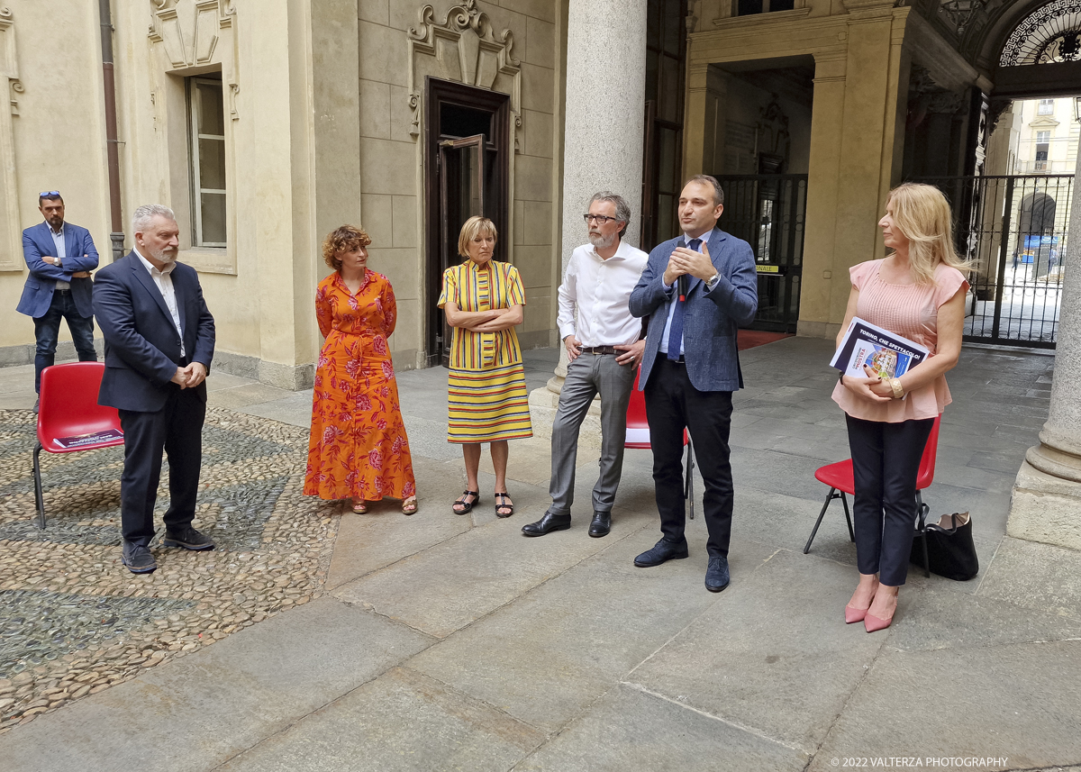 20220615_114420.jpg - 15/06/2022. Torino. Nel cortile d'onore di Palazzo Civico, si Ã¨ svolta la conferenza stampa di presentazione del programma dei festeggiamenti di San Giovanni. Nella foto l'intervento del sindaco Stefano Lo Russo