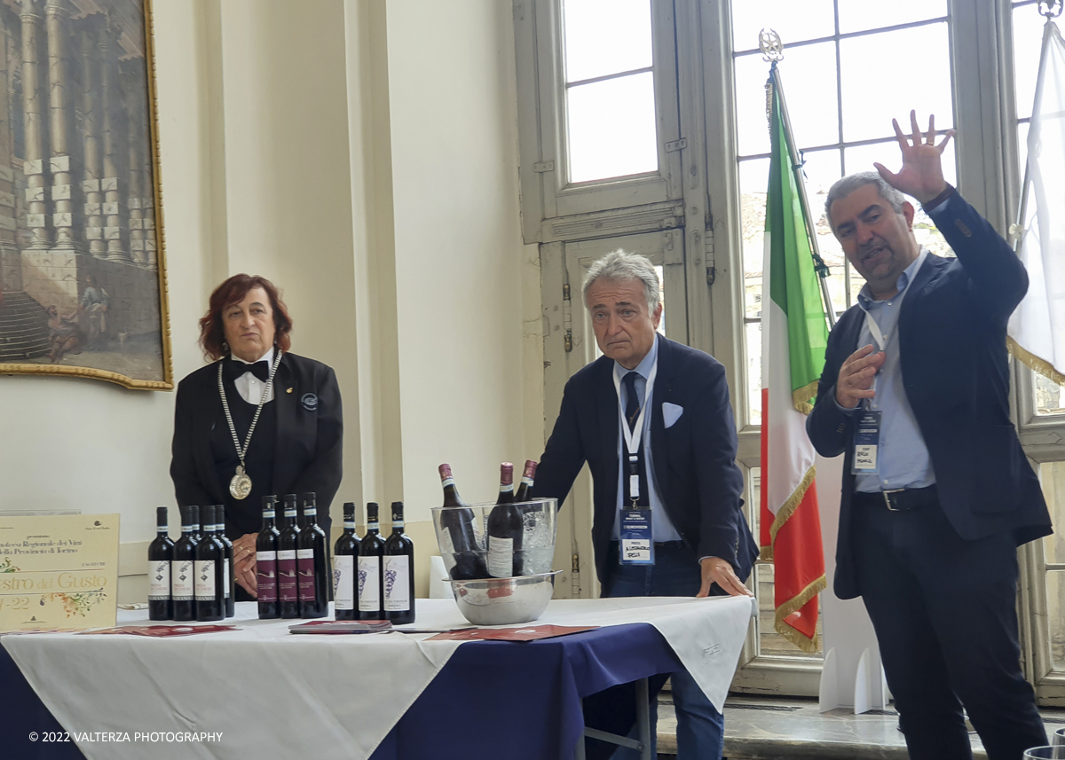 20220513_131911.jpg - Presentati  i vini delle eccellenze delle Colline Torinesi , il Freisa di Chieri Andvina', il Freisa di Chieri superiore, la Deliziosa Malvasia e la Barbera