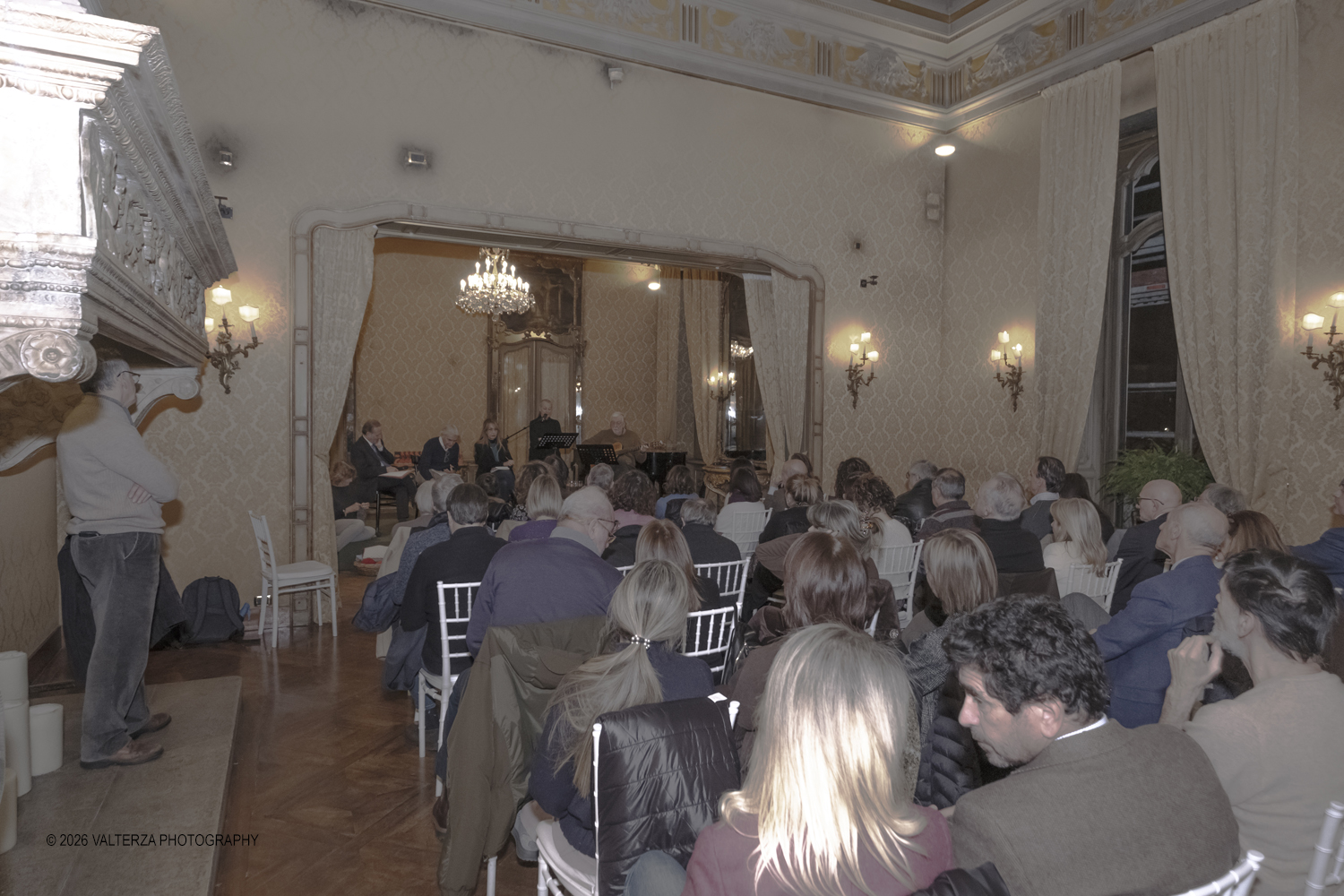 _DSF3511.jpg - 23/02/2025. Torino. Presentazione del libro MI PIACE ANNUSARE LA LANA scritto da Roberto Veronesi ed edito da Paola Caramella Editrice al Circolo della Stampa. Nella foto un momento dell'evento