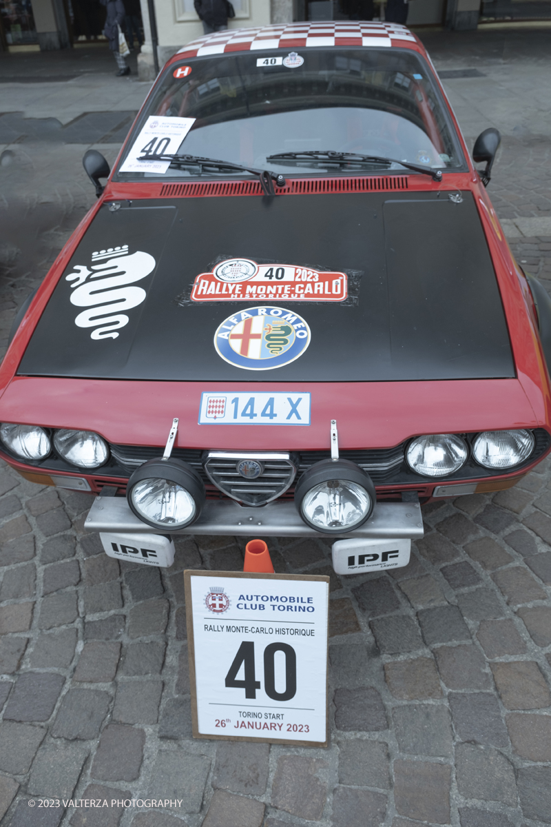 _DSF7082.jpg - 26/01/2023. Torino. Dopo  sette anni, torna a Torino il Rally Storico di Montecarlo, la rievocazione storica del rally su strada piÃ¹ antico del mondo, riservata alle vetture dâ€™epoca che hanno partecipato ad almeno un Rally Automobile Monte-Carlo entro il 1983. Nella foto la Alfa Romeo Alfetta GTV del 1979 N.40 dell'equipaggio Caminiti Stefano e Pasquale