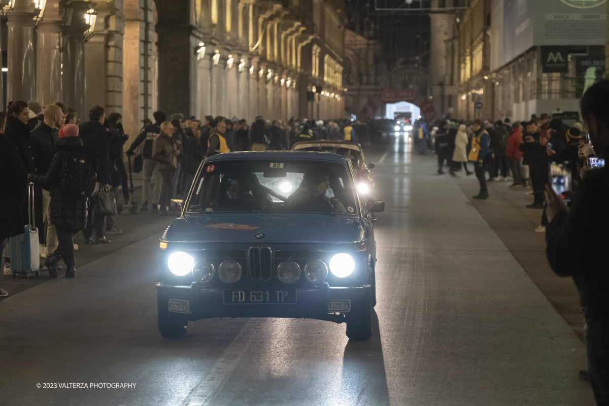 _DSF8085.jpg - 26/01/2023. Torino. Dopo  sette anni, torna a Torino il Rally Storico di Montecarlo, la rievocazione storica del rally su strada piÃ¹ antico del mondo, riservata alle vetture dâ€™epoca che hanno partecipato ad almeno un Rally Automobile Monte-Carlo entro il 1983. Nella foto passaggio di vetture della corsa in via Roma a Torino