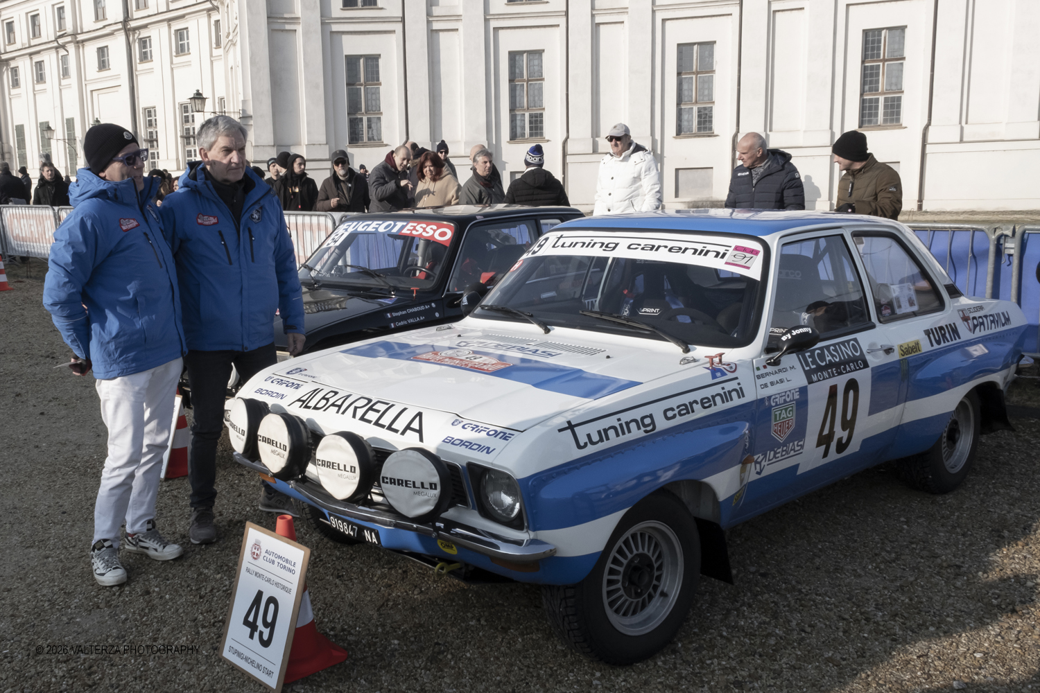 DSCF0310.jpg - La 28Âª edizione del Rallye Monte-Carlo Historique si svolge fino al 7 febbraio 2026 , ad eccezione della cittÃ  scozzese di  John O'Groats le varie cittÃ  di partenza hanno dato il via alla gara domenica 1 febbraio 2026. Tra queste anche Torino, la partenza Ã¨ avvenuta dalla Palazzina di caccia di Stupingi dove le vetture in gara hanno prima sostato in mostra nel parco partenze antistante la Palazzina. Nella foto Opel Ascona 1.9 1974 equipaggio Bernardi Marcello e De Biasi Luca