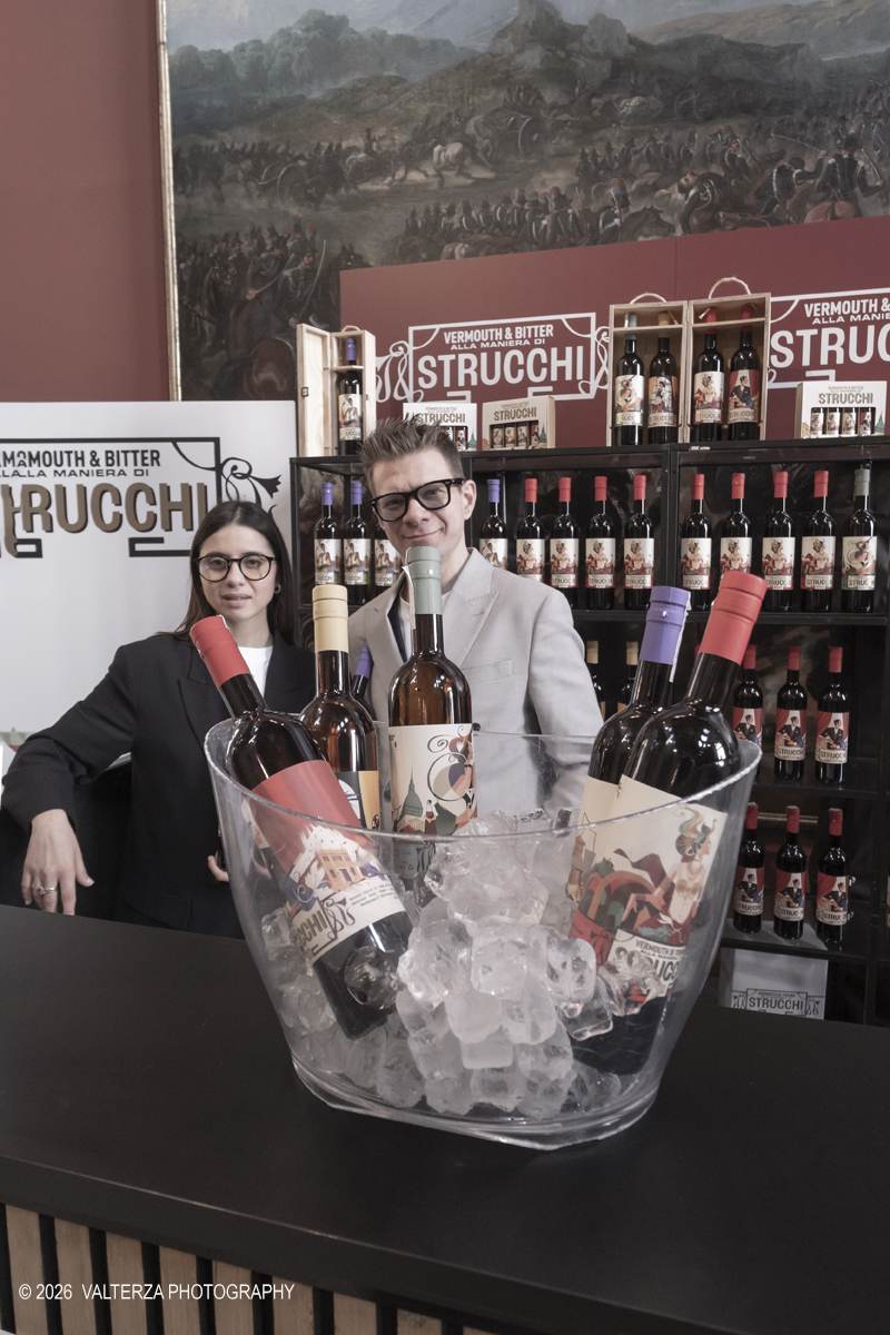 _DSF5729.jpg - 21/02/2026. Torino.  Il Salone del Vermouth di sabato 21 e domenica 22 febbraio Ã¨ ufficialmente SOLD OUT. Un risultato che racconta meglio di qualsiasi parola lâ€™entusiasmo che câ€™Ã¨ attorno a questa edizione. Nella foto lo Stand della Strucchi