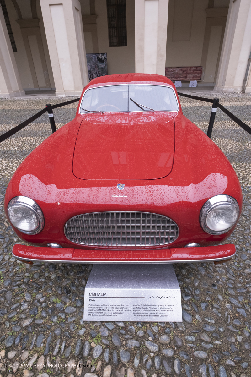 _DSF1850.jpg - 26/09/2025.Torino inaugurata l'edizione 2025 del Salone dell'auto di Torino. Nella foto il cortile interno prospiciente i giardini reali dedicato alle realizzazioni Pininfarina