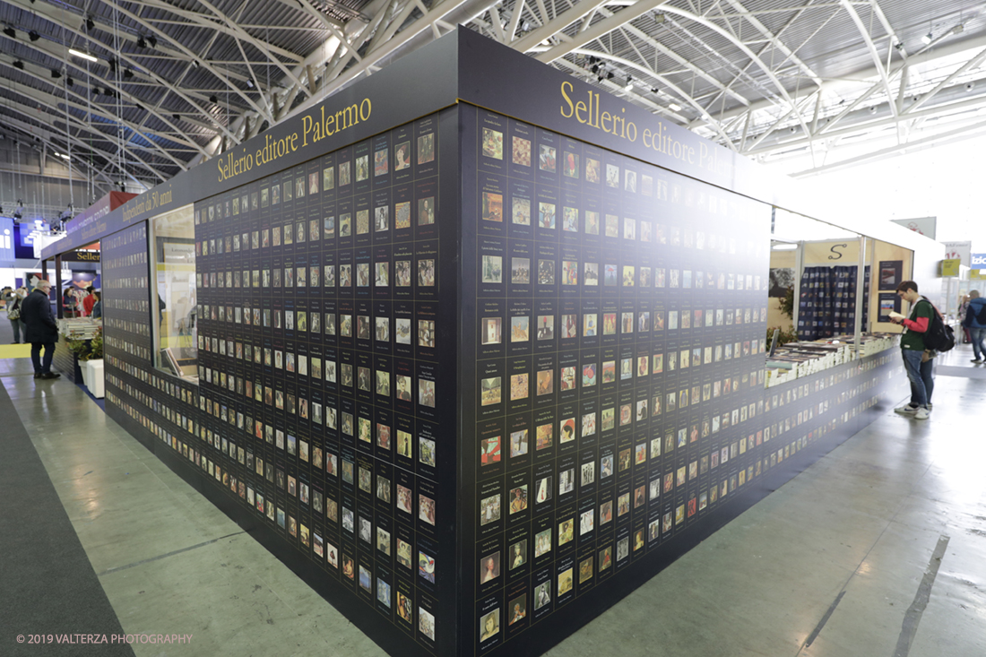 _G3I4028.jpg - 09/05/2019. Torino, 32mo Salone Internazionale del Libro. Nella foto lo stand di sellerio Editore nel nuovo spazio dell'Oval