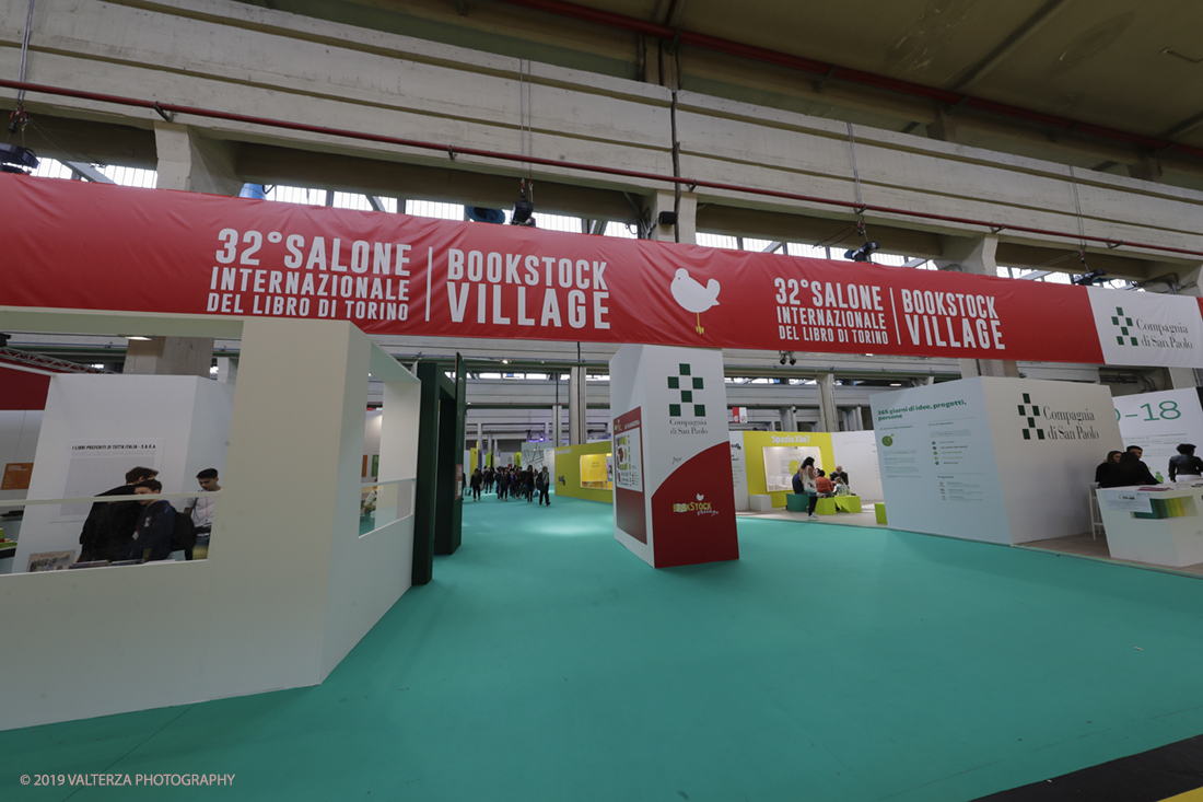 _G3I4538.jpg - 09/05/2019. Torino, 32mo Salone Internazionale del Libro. Nella foto ingressi al Bookstock Village nel Padiglione 2 del Lingotto