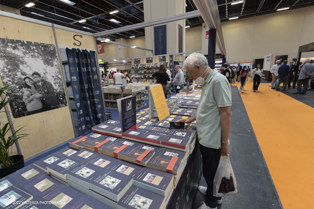 _G3I7063.jpg - 20/05/2022. Torino. Cuori Selvaggi, XXXIV Edizione  del Salone Internazionale del Libro. Nella foto installazioni al Lingoto nei vari padiglioni