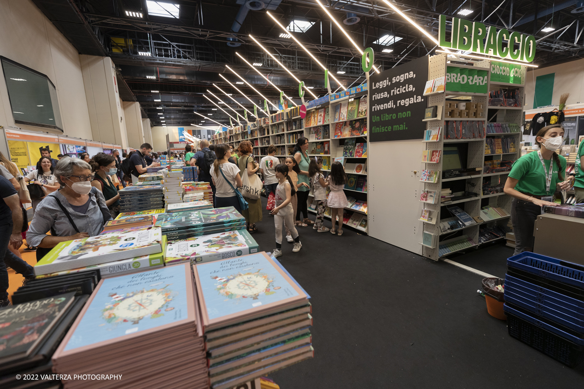 _G3I7338.jpg - 20/05/2022. Torino. Cuori Selvaggi, XXXIV Edizione  del Salone Internazionale del Libro. Nella foto installazioni al Lingoto nei vari padiglioni