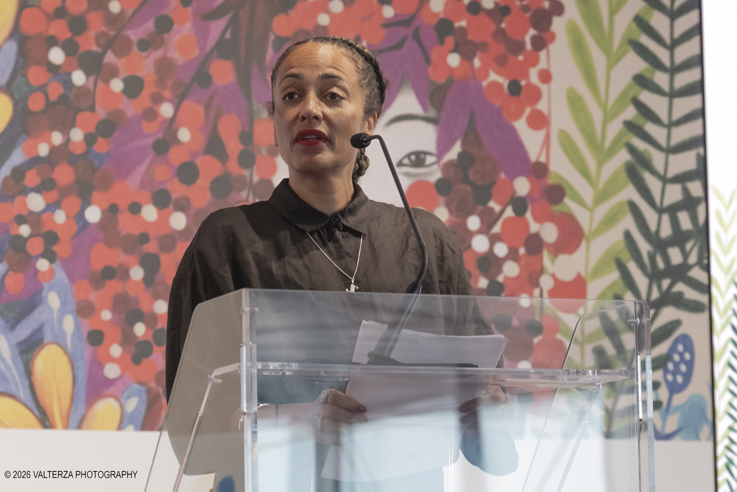 _DSF1147.jpg - 14/05/2026. Torino. XXXVIII edizione del Salone Internazionale del Libro di Torino. La lezione inaugurale di Zadie Smith. Nella foto Zadie Smith impegnata nella sua Lectio Magistralis